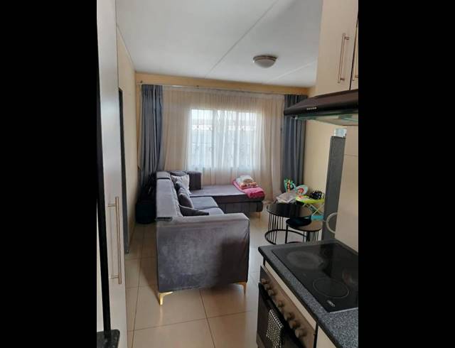 2 BEDROOM APARTMENT FOR SALE IN JABULANI